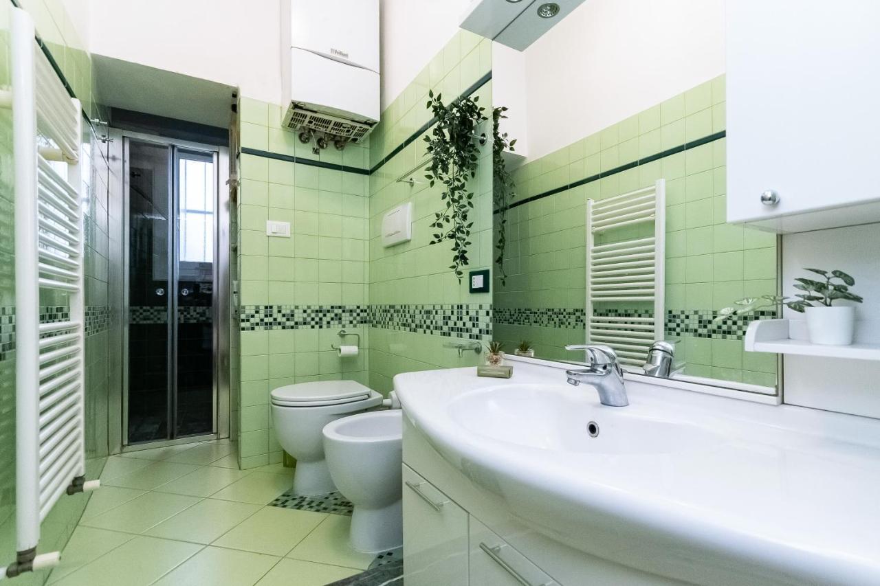 Immobirent - "Acquario" Luxury In Pieno Centro Apartment Genoa Ngoại thất bức ảnh